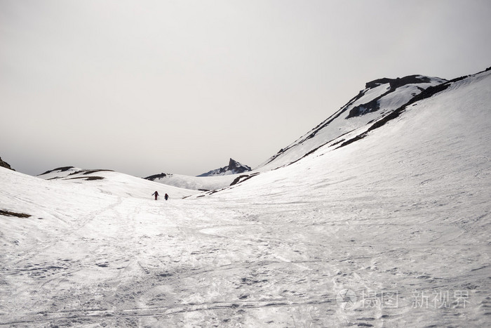 登山对高山之巅