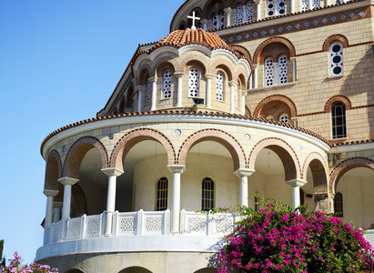 修道院的圣 Nectarios 在希腊埃伊纳