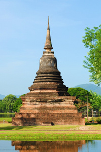 在 Sukothai 历史公园，泰国的塔