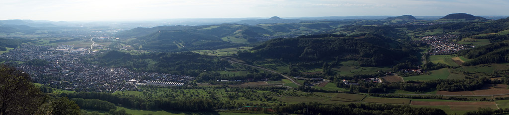 Donzdorf 财富在青翠的山谷