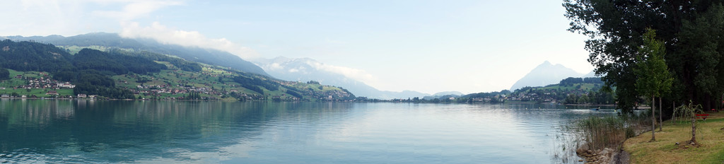 萨尔嫩湖湖全景