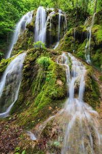 Beusnita 瀑布，罗马尼亚
