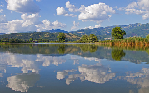 在意大利的天然湖泊保护区