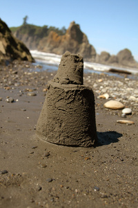 海滩上的沙子城堡