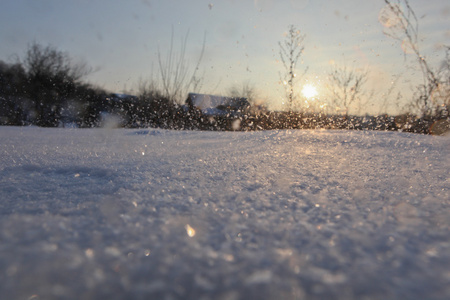 日落时的雪花