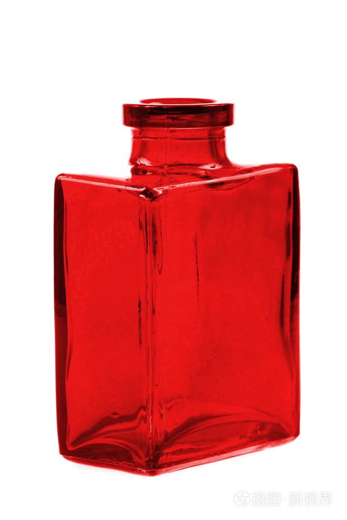 红色玻璃瓶