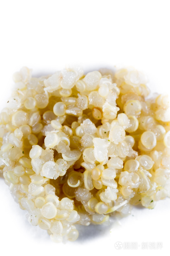 煮熟的发芽藜麦