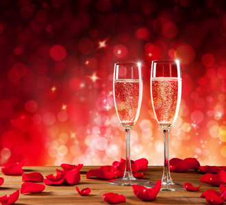 情人节礼物静物香槟与玫瑰