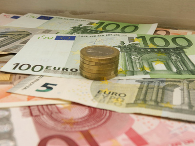 欧盟法定货币欧元纸币和硬币