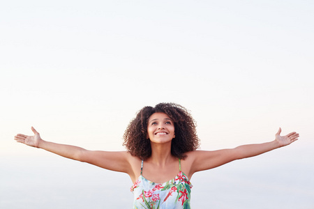 小蚂蚁伸胳膊图片