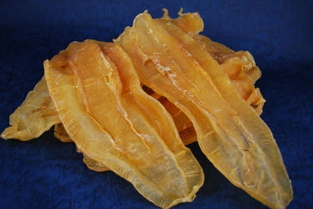 吊鱼中国干货干的鱼鳔照片