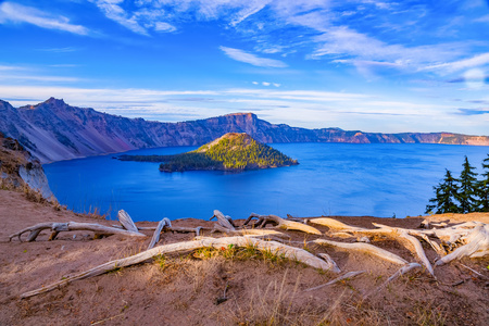 火山口湖视图