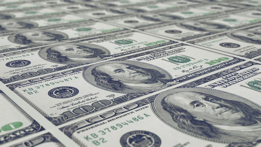 100 美元的钞票概念工作室拍摄的一堆欧元钞票填充购物车白色背景2016