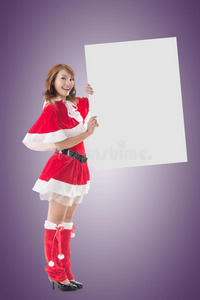圣诞女孩拿着一块白板