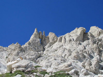 亚平宁山脉悬石峰