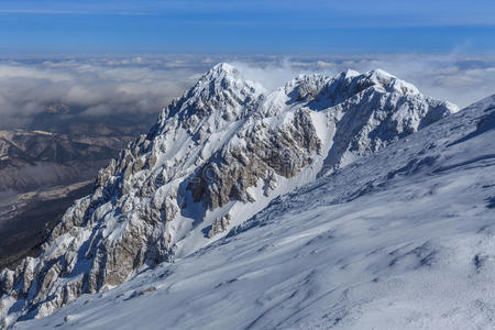 冬季山地景观