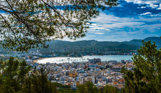 建筑 观光 亚得里亚海 海湾 天空 海岸 船艇 旅游业 城市