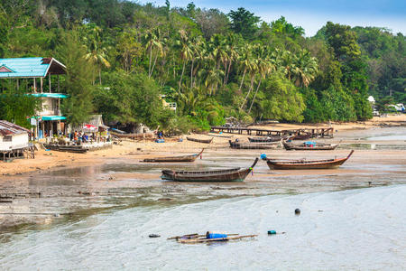 泰国普吉岛攀牙的传统泰国船