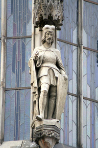 塔上骑士的雕像