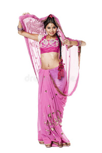 穿着印度服装的年轻漂亮女人