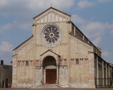 圣泽诺大教堂图片