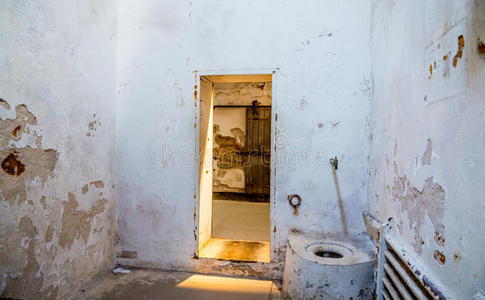 东州东州监狱厕所照片