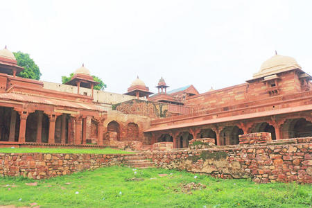 巨大的法塔赫普尔锡克里要塞和复杂的印度北方邦