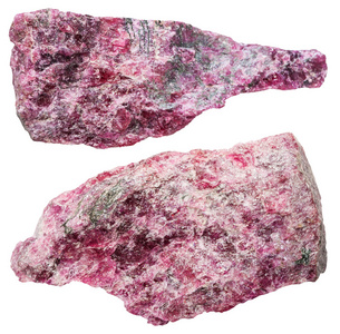 两个异性 铁铝榴石 spar 石矿物石头