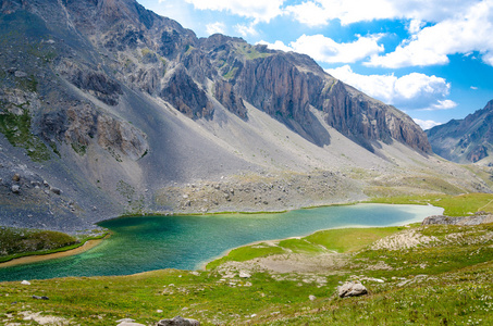 山与湖风景