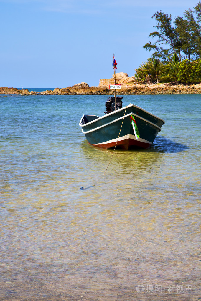 在亚洲湾岛帕岸岛白色 taxy 船
