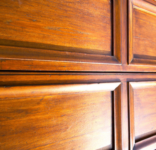 莫扎泰铜棕色照片