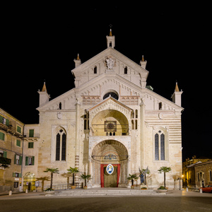 大教堂维罗纳的立面