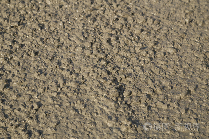 新鲜砂浆的质地。湿法水泥
