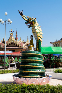 Birmania 佛祖纪念碑