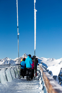 Tiefenbachkogl 在空中漫步