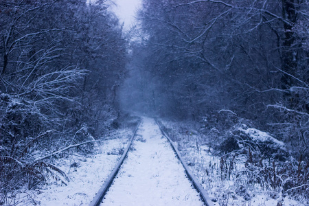铁路公路冬季雪
