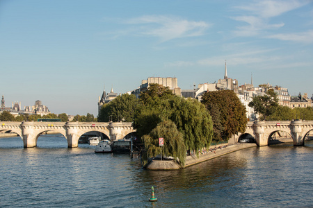 pont neuf 和举岛在巴黎，法国