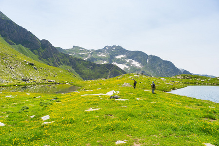 在阿尔卑斯山徒步旅行全景小径