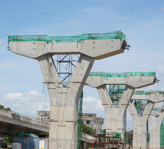 天空列车建设