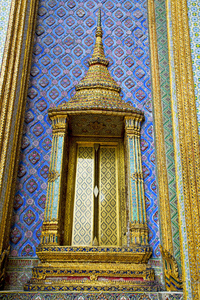 泰国亚洲屋顶瓦特宫殿天空和颜色