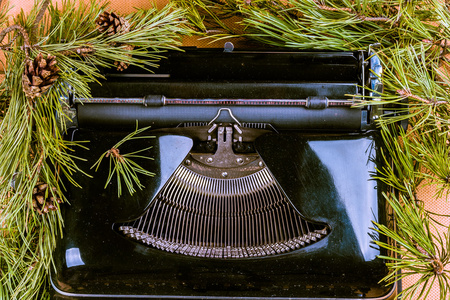 圣诞节的老式打字机