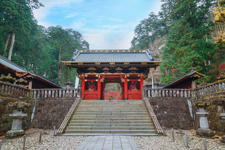 Taiyuinbyo在日航，日本幕府将军德川家德川家光陵 Nio 星期一门口