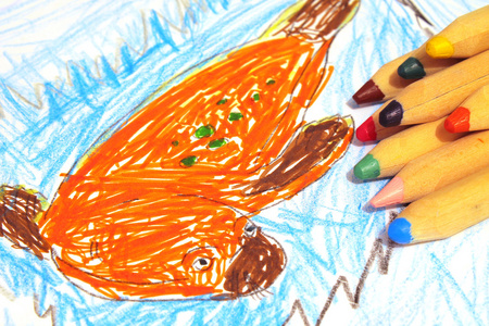 儿童绘画与彩色的铅笔