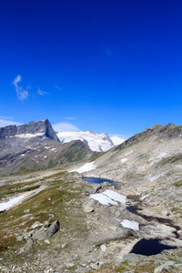 湖，山冰川全景视图首脑会议 Grossvenediger 和 Kristallwand 在陶恩山阿尔卑斯山，奥地利