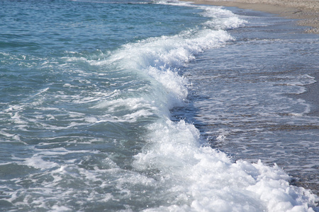 波海卵石海岸。选择性的焦点
