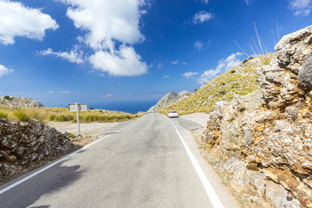 美丽的景色的 Sa Calobra 在马略卡岛，西班牙