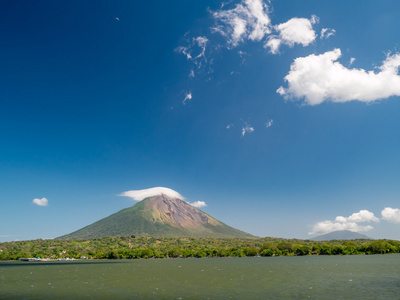 在尼加拉瓜岛 Ometepe