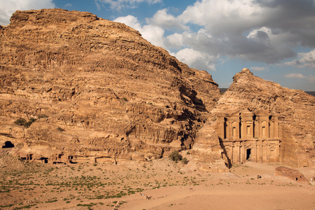 在 petra，约旦修道院