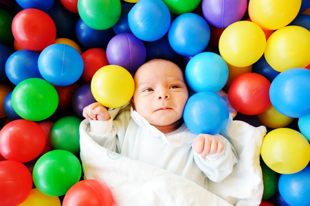 刚出生的婴儿几天老照片