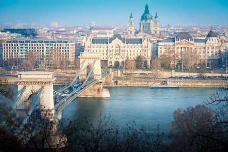 在布达佩斯，匈牙利，欧洲的链桥